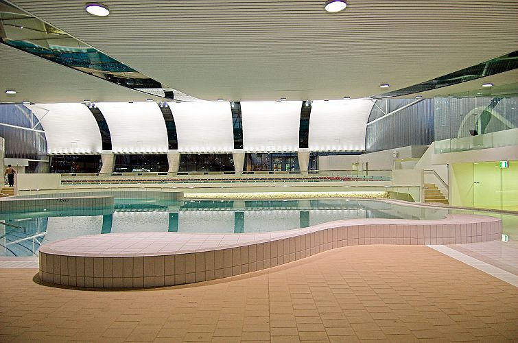 View across Leisure Pool toward 50 m Pool