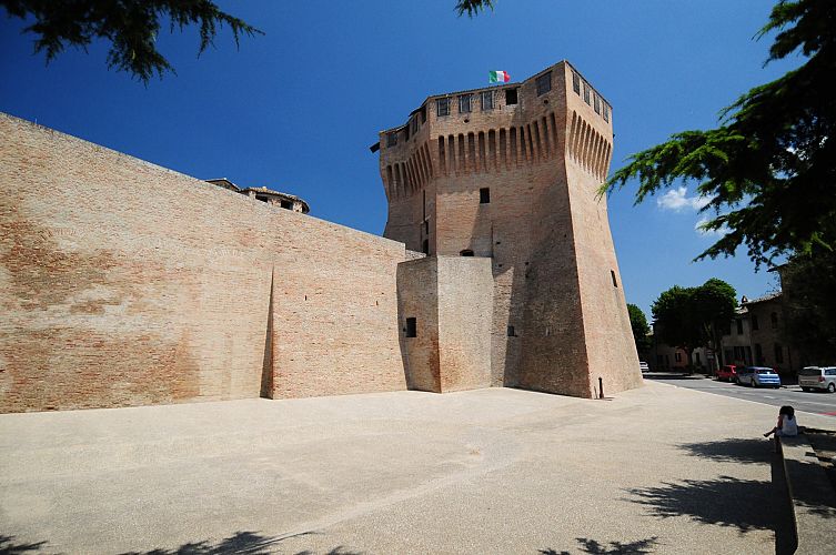 Mondavio, Italy, town fortification